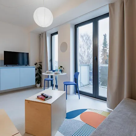 Super - Self Check In, Free Private Parking, Balcony Apartmán