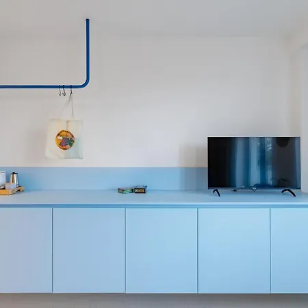 Super - Self Check In, Free Private Parking, Balcony *